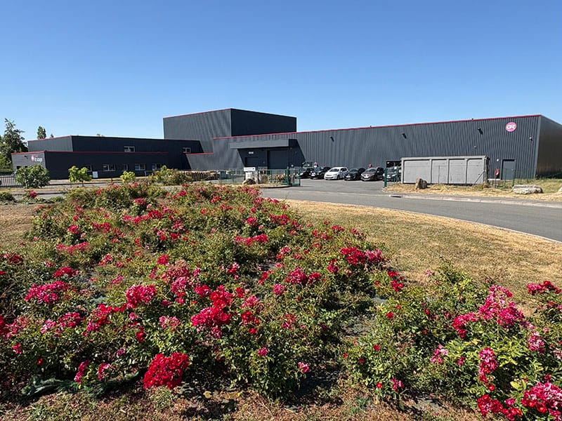 Entrepôt logistique et ateliers Groupe Routage à Crouy - Desserte Côtes-d'Armor