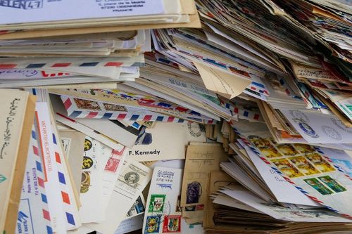 Expédition de courrier en masse, volume important de courrier